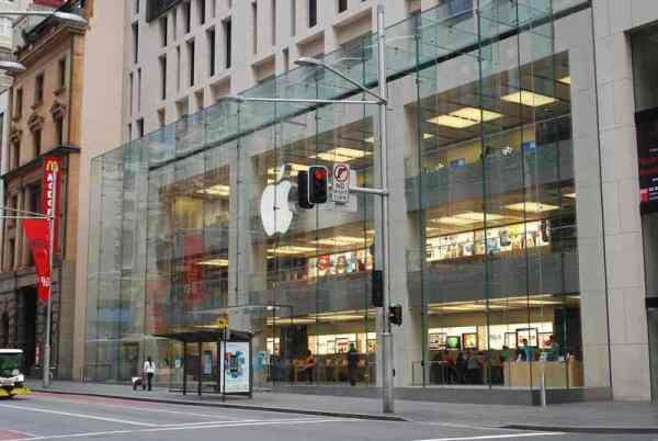 Apple запретила продажу данных о контактах пользователей