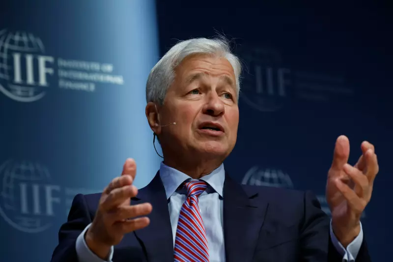 Глава JPMorgan призвал компании готовиться к ставкам в 7% и… 