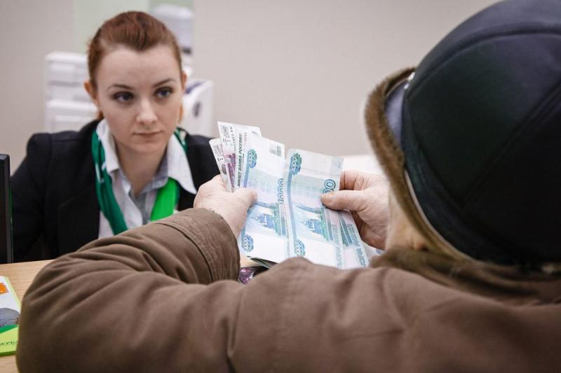 Webbankir: более половины россиян считают невыгодным хранение сбережений в… 