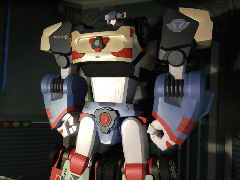 В Японии представили аниме-робота высотой 4.5 метра для будущих космических миссий