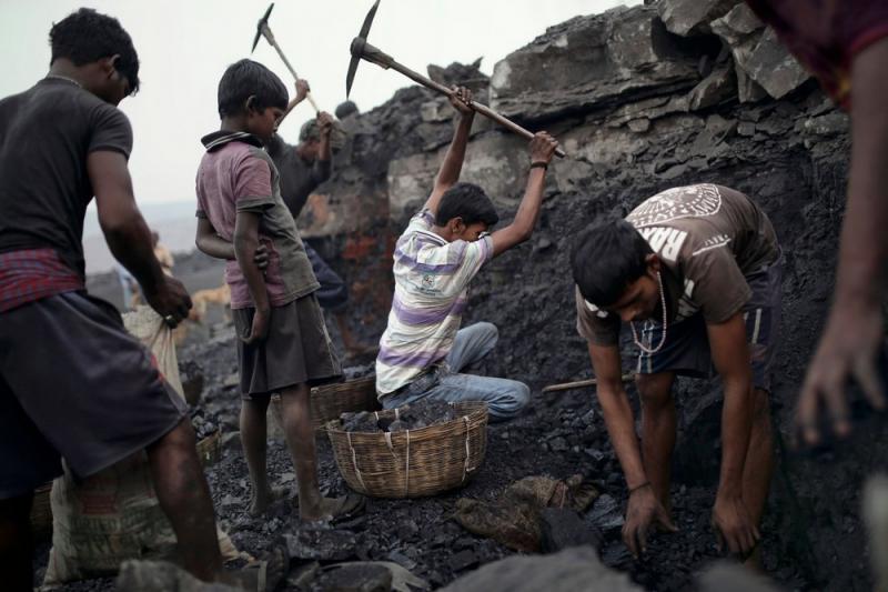 Индия планирует утроить добычу угля к 2028 году