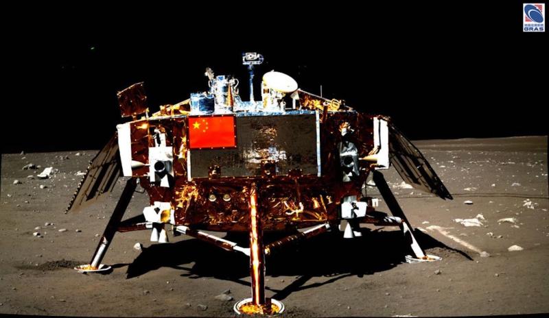 Миссия из КНР высадится возле лунного кратера Шеклтон раньше США
