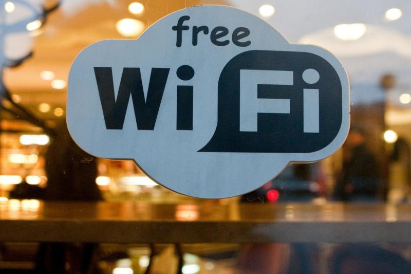 Ведущий менеджер Руснак: точки Wi-Fi могут использовать для перехвата… 