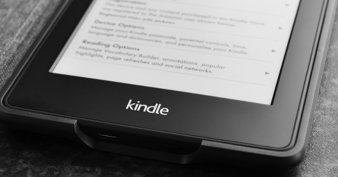 Amazon анонсировала первый Kindle с цветным экраном