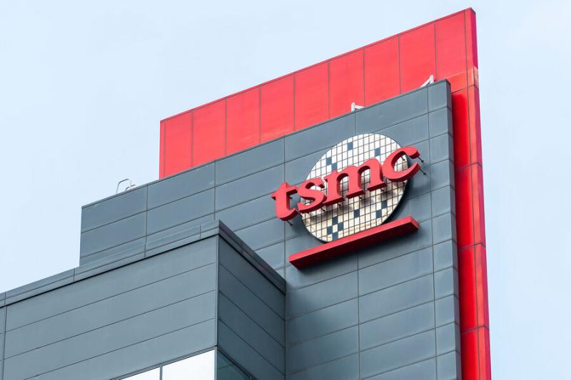 Тайваньская TSMC приостановит экспорт чипов для компаний КНР из-за санкций… 