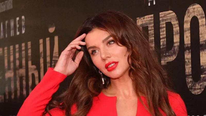 Певица Анна Седокова споет в образе бомжа в шоу «Три аккорда»