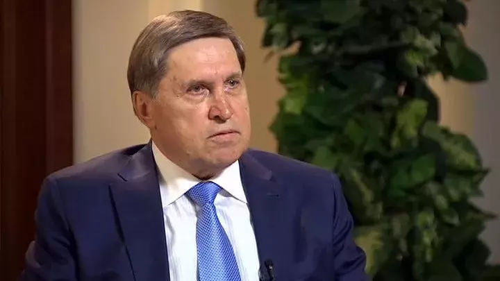 Ушаков: лидеры Европы ведут себя с Трампом как ласковые собачки у ног хозяина