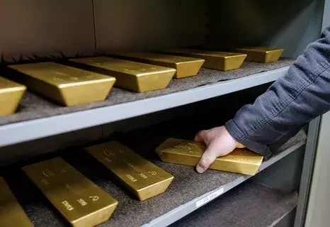 Стоимость золота преодолела отметку в $3500 на бирже Comex