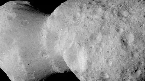 NASA: аппарат «Люси» впервые сфотографировал астероид Дональдджохансон