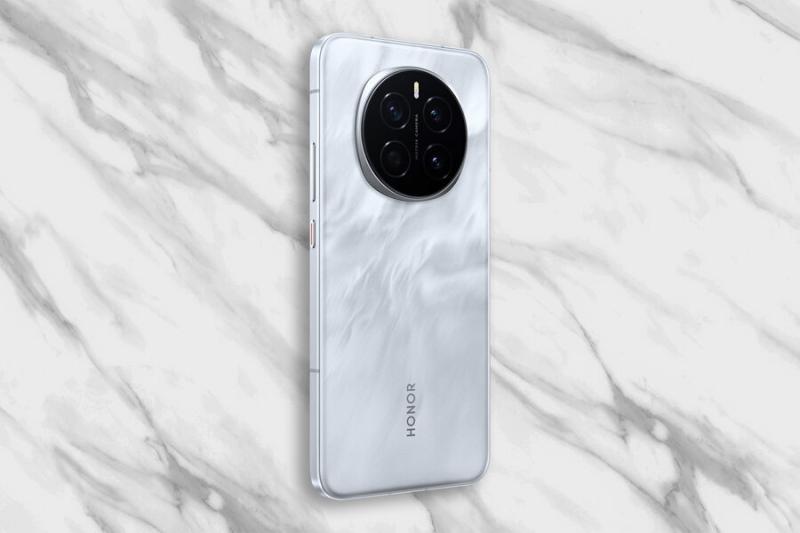 В РФ начали продавать смартфон Honor Magic 7 со встроенной защитой от дипфейков