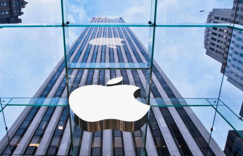 Apple уступила первенство Microsoft в топе самых дорогих компаний