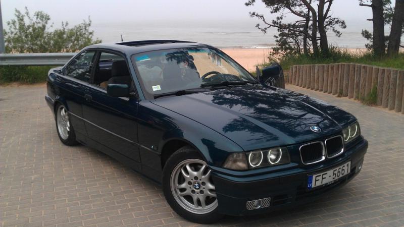 В РФ продают раритетный BMW 3-series с маленьким пробегом за 720 тысяч рублей