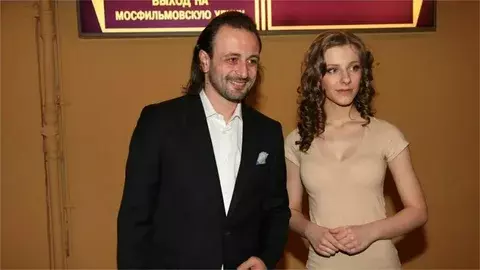 Ведущая Собчак защитила Авербуха, который заявил об опыте 15-летней Арзамасовой