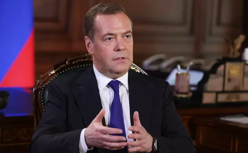 Медведев в Перми провел заседание рабочей группы Военно-промышленной комиссии
