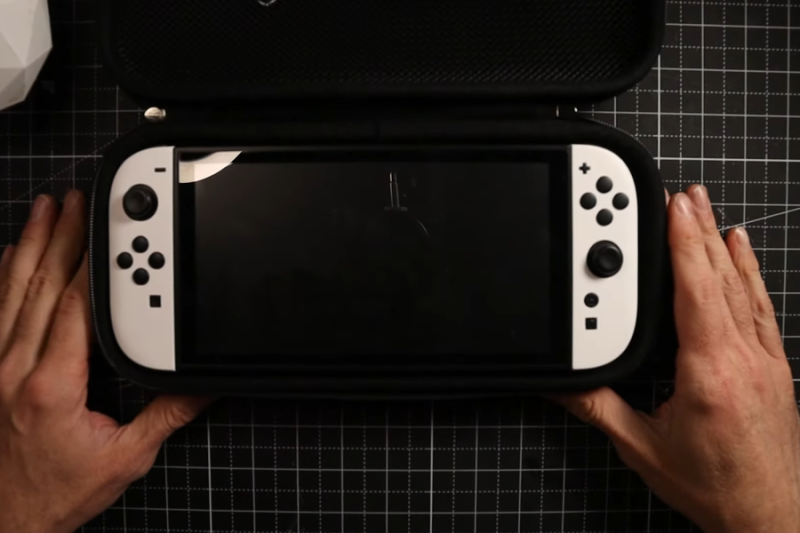 Bloomberg: Samsung будет производить чипы и экраны для Nintendo Switch 2
