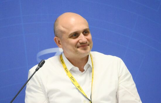Глава «Бюро 1440» Шелобков: в России появится стандарт связи 6G в 2028… 