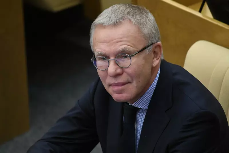 Олимпийский чемпион и депутат Госдумы Фетисов призвал запретить в России вейпы