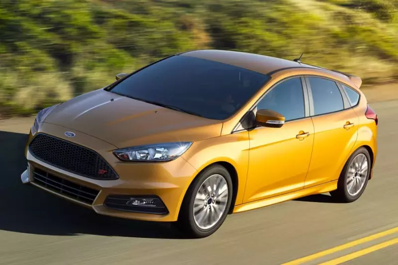 «За рулем» перечислил 5 недостатков подержанного Ford Focus третьего… 