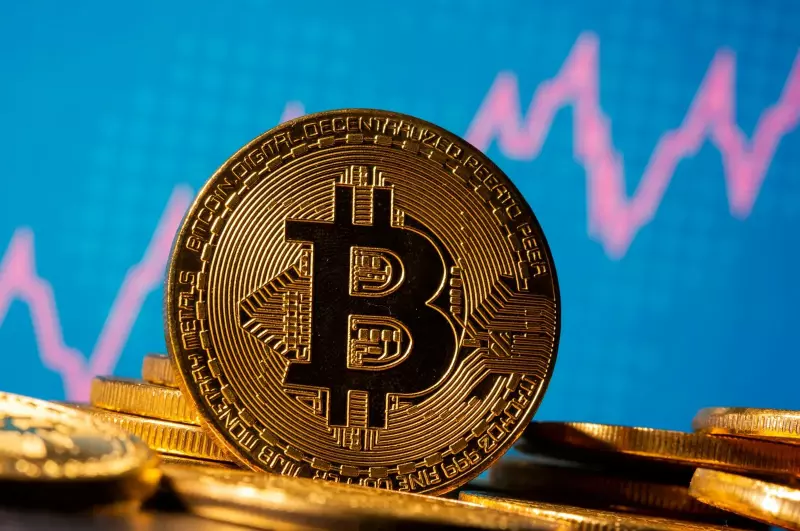 Неожиданное движение биткоинов, не тронутых 14 лет, подняло их стоимость до $2 миллиардов