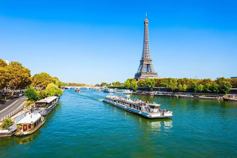 France 24: в Париже разрешили купаться в Сене после очистки за €1,4 млрд