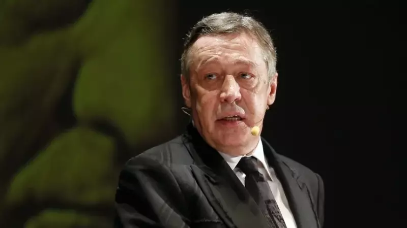 Режиссер Михалков заявил, что Ефремов может вернуться в театр в сентябре