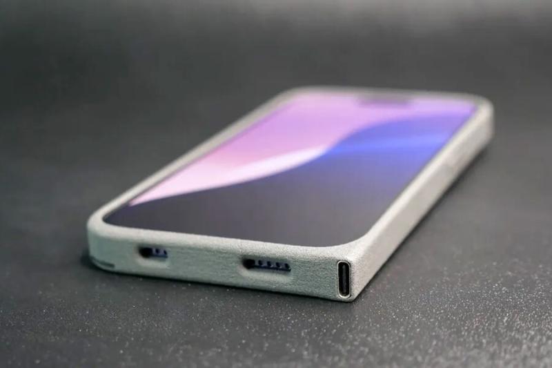 9to5Mac: представлен чехол Obsoless, добавляющий в старые iPhone поддержку USB-C