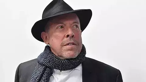 Певец Лоза посоветовал Макаревичу провести прощальный тур после провала в Батуми