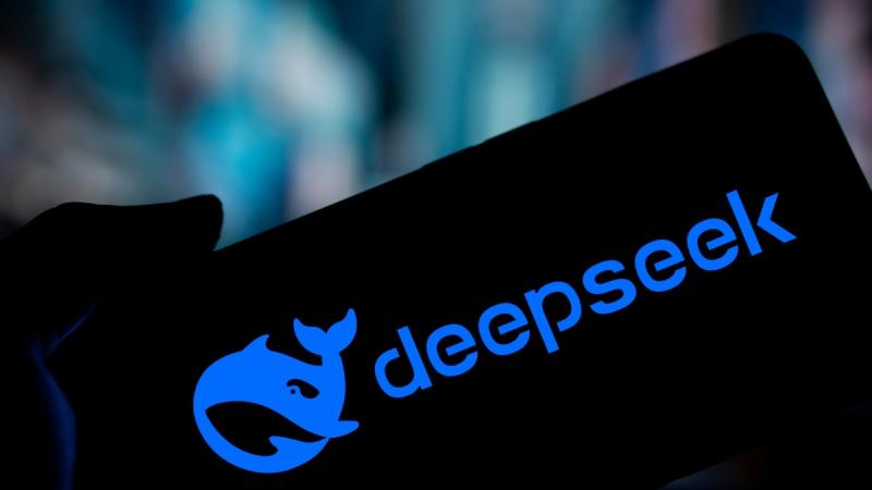 В работе нейросети DeepSeek произошел крупный сбой, сервис недоступен