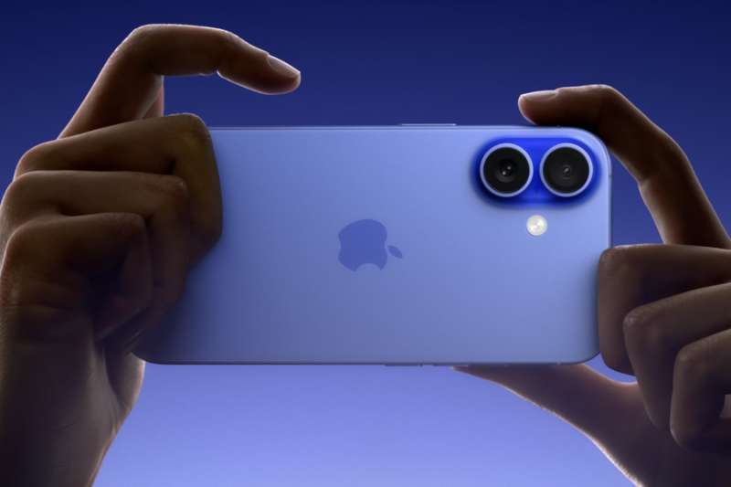 Hi-Tech Mail: стоимость iPhone 16 в России снизилась до 55 тысяч рублей