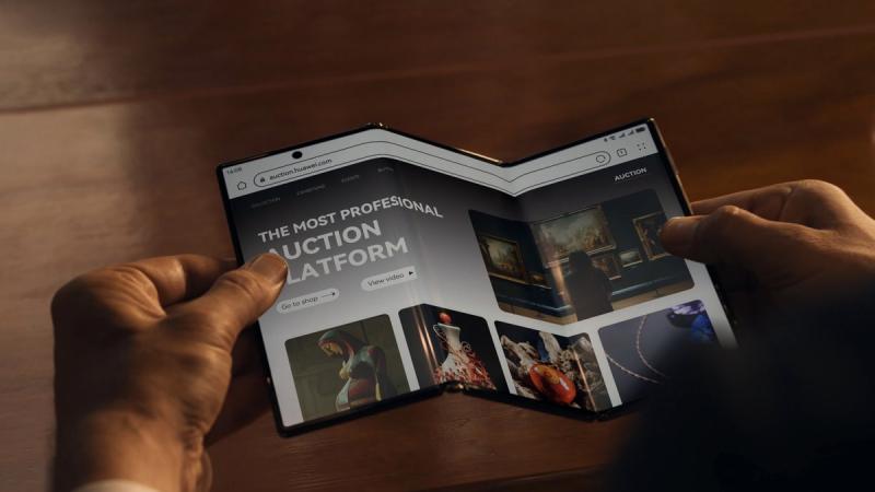 «Трикладушку» Huawei Mate XTs за 223 000 рублей представят 4 сентября