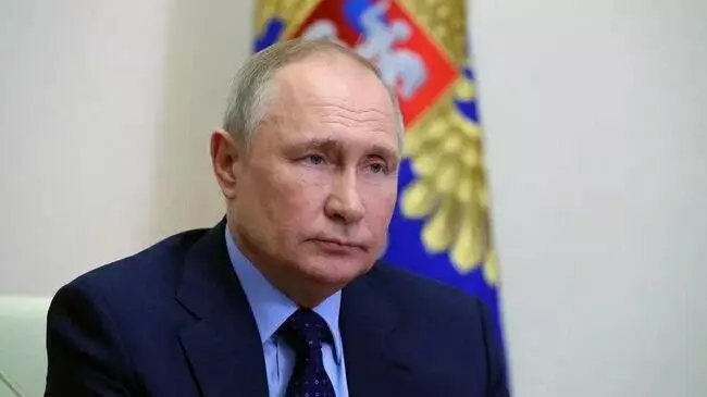 Путин: на Украине должен пройти референдум по территориальным вопросам