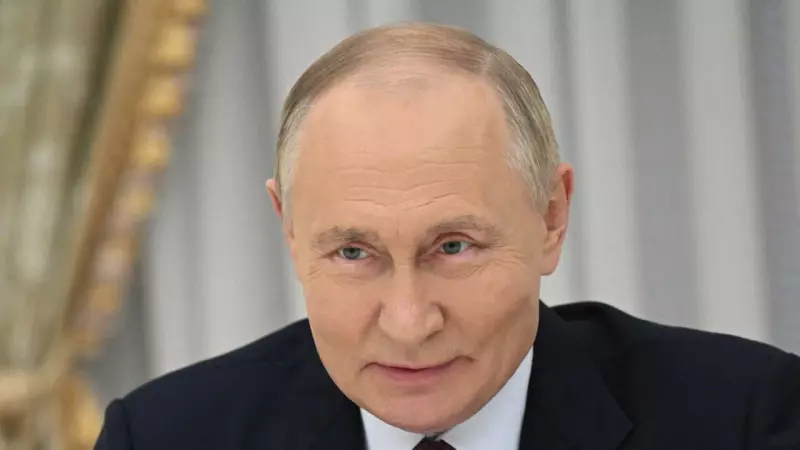 Путин рекомендовал слушать специалистов, а не мнения «в интернете»