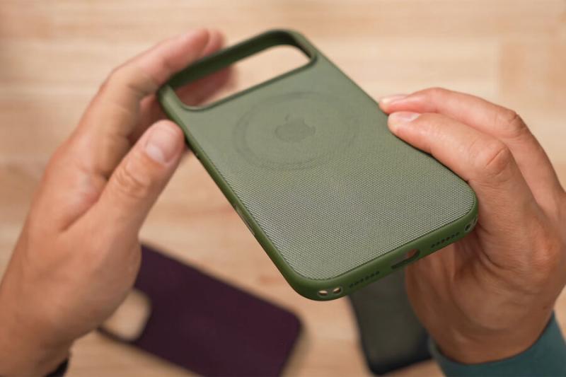 MobileReviewsEh протестировал новые чехлы TechWoven для iPhone на изностойкость