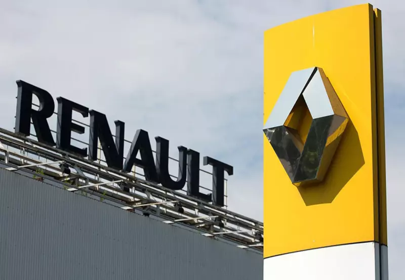РИА: Роспатент предварительно отказал Renault в регистрации товарного знака