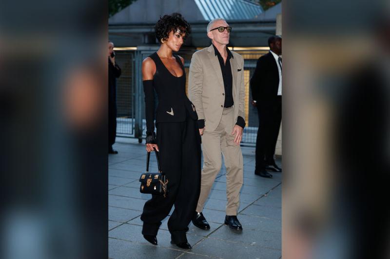 Венсан Кассель вышел в свет с возлюбленной, которая на 30 лет моложе него