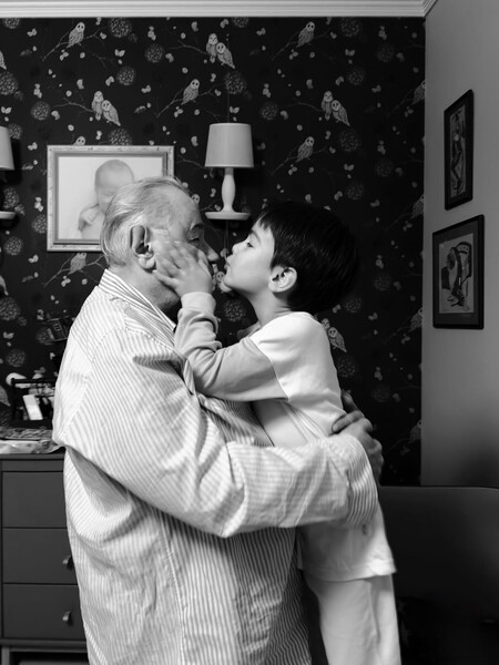 Евгений Петросян показал трогательный семейный кадр с пятилетним сыном Ваганом