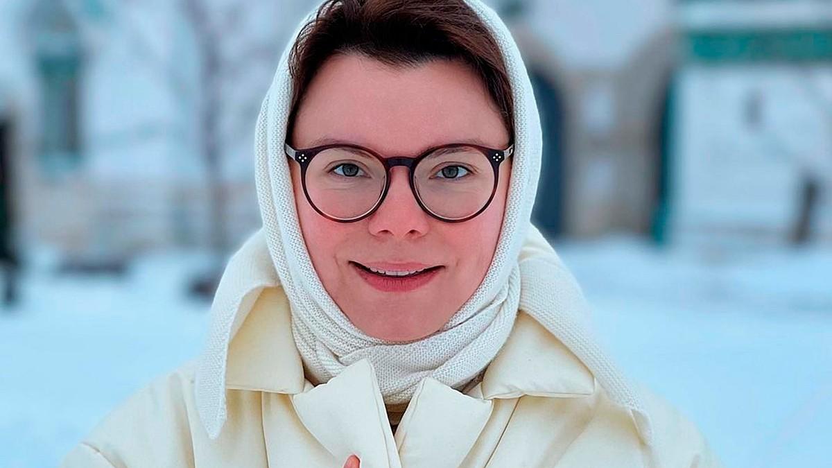 Супруга Евгения Петросяна обеспокоила сеть снимком из больницы