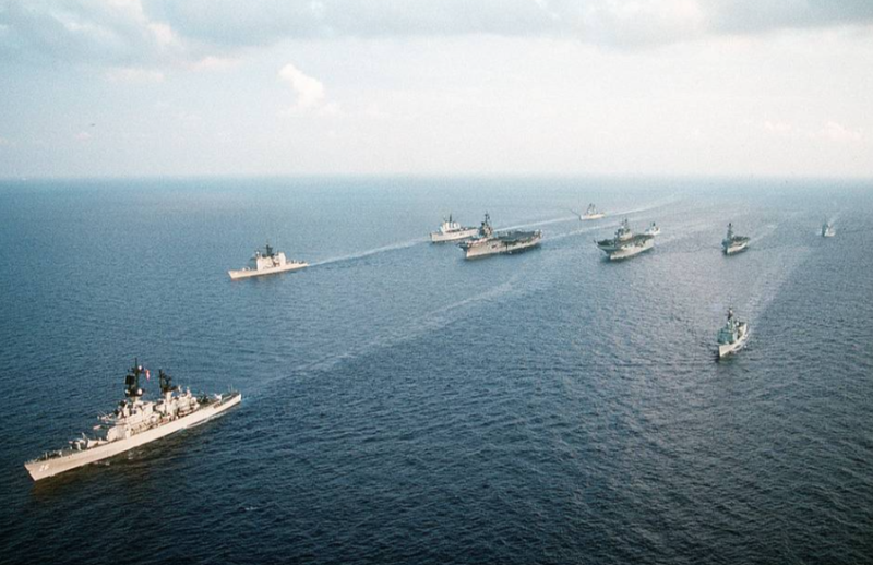 Тысячи «кораблей-призраков» НАТО внезапно отметились в Балтике