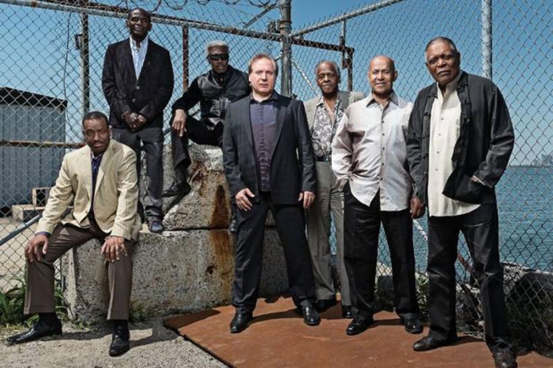 Группа The Cookers отказалась от новогоднего концерта в «Центре Трампа-Кеннеди»