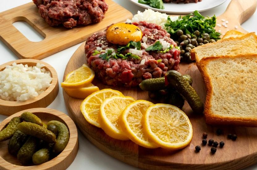 Врач Захарова рассказала пять способов контролировать уровень холестерина в праздничный сезон