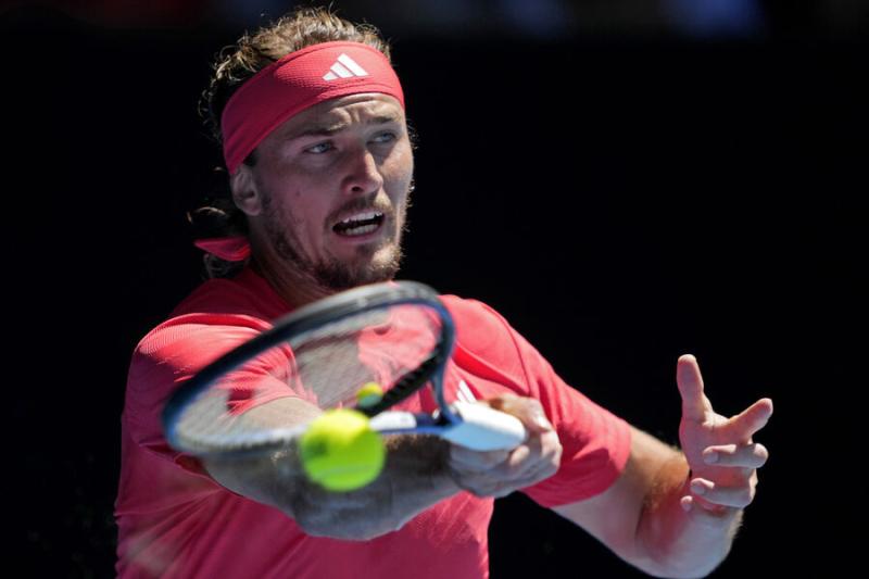 Немецкий теннисист Зверев вышел в полуфинал Australian Open — 2026