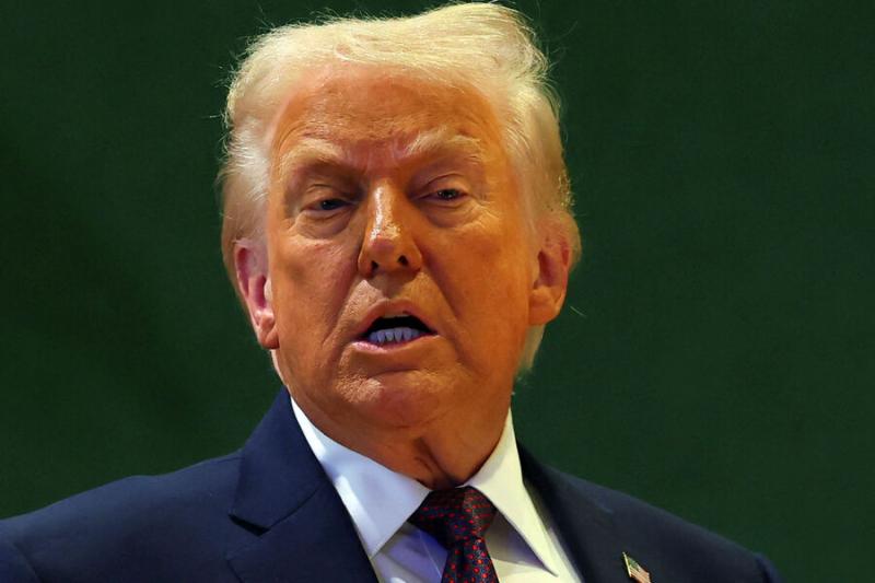 Трамп: Иран быстро сядет за стол переговоров, так как время на исходе