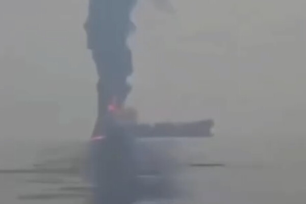 КСИР сообщил об атаке на танкер США в Персидском заливе, судно горит