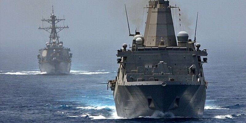 Трамп призвал страны направить военные корабли в Ормузский пролив