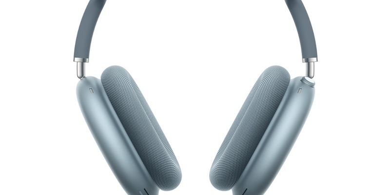 Apple представила AirPods Max 2 с улучшенным шумоподавлением и адаптивным аудио