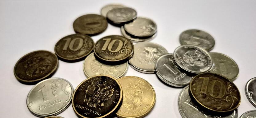 Дочь Лолиты Милявской Ева отказывается от помощи матери