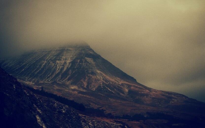 NHK сообщил что извержение Фудзи могло вызвать сбои электроснабжения
