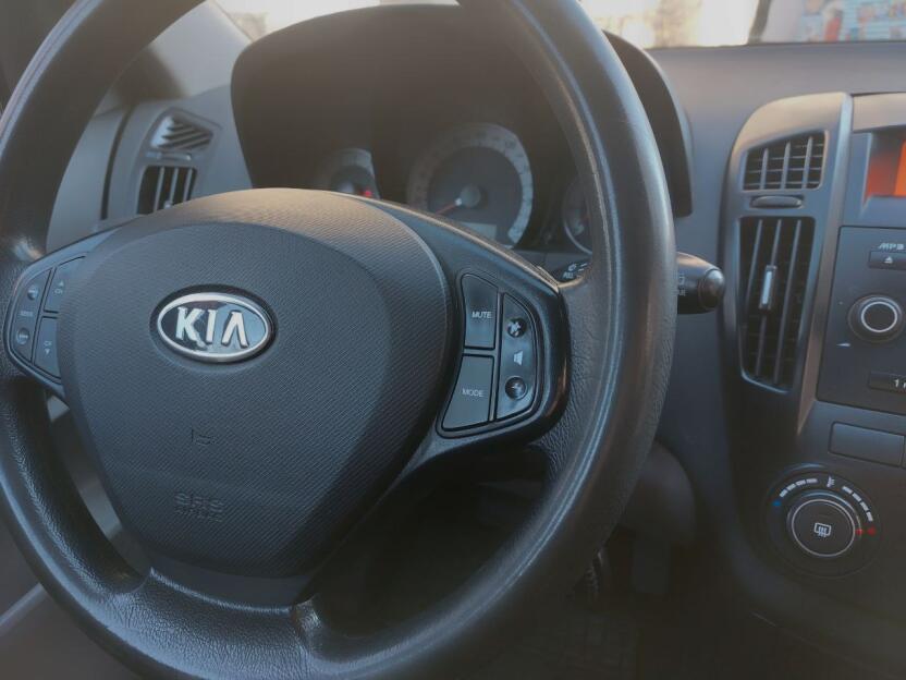 Эксперт пояснил, почему мойка днища и подвески автомобиля важна после зимы и дождя