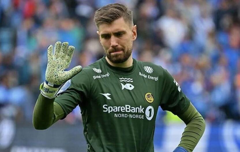 Вратарь «Буде-Глимт» Никита Хайкин получил гражданство Норвегии